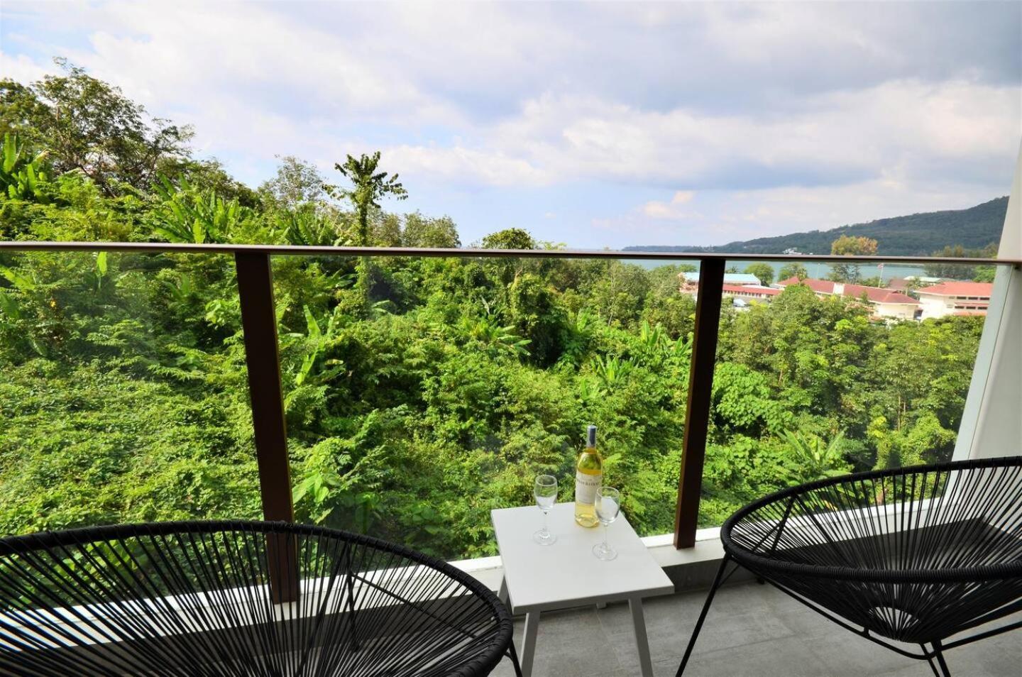 Oceana Sea View Apartments - หาดกมลา ภายนอก รูปภาพ