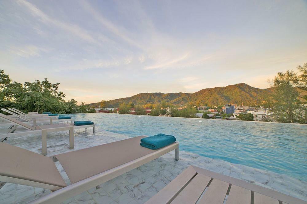 Oceana Sea View Apartments - หาดกมลา ภายนอก รูปภาพ